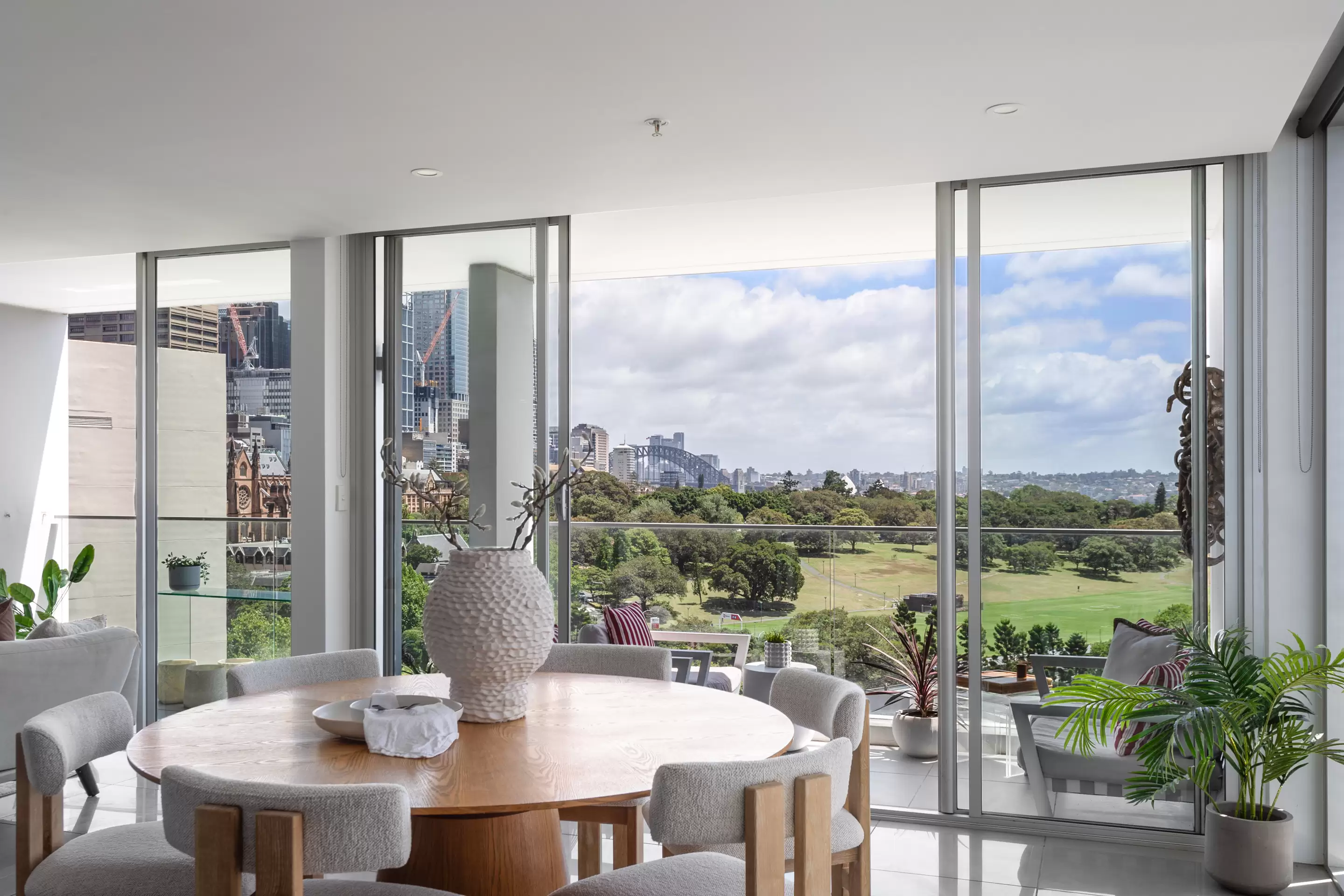 91/60-70 William Street, Woolloomooloo, Woolloomooloo - Thumbnail 3