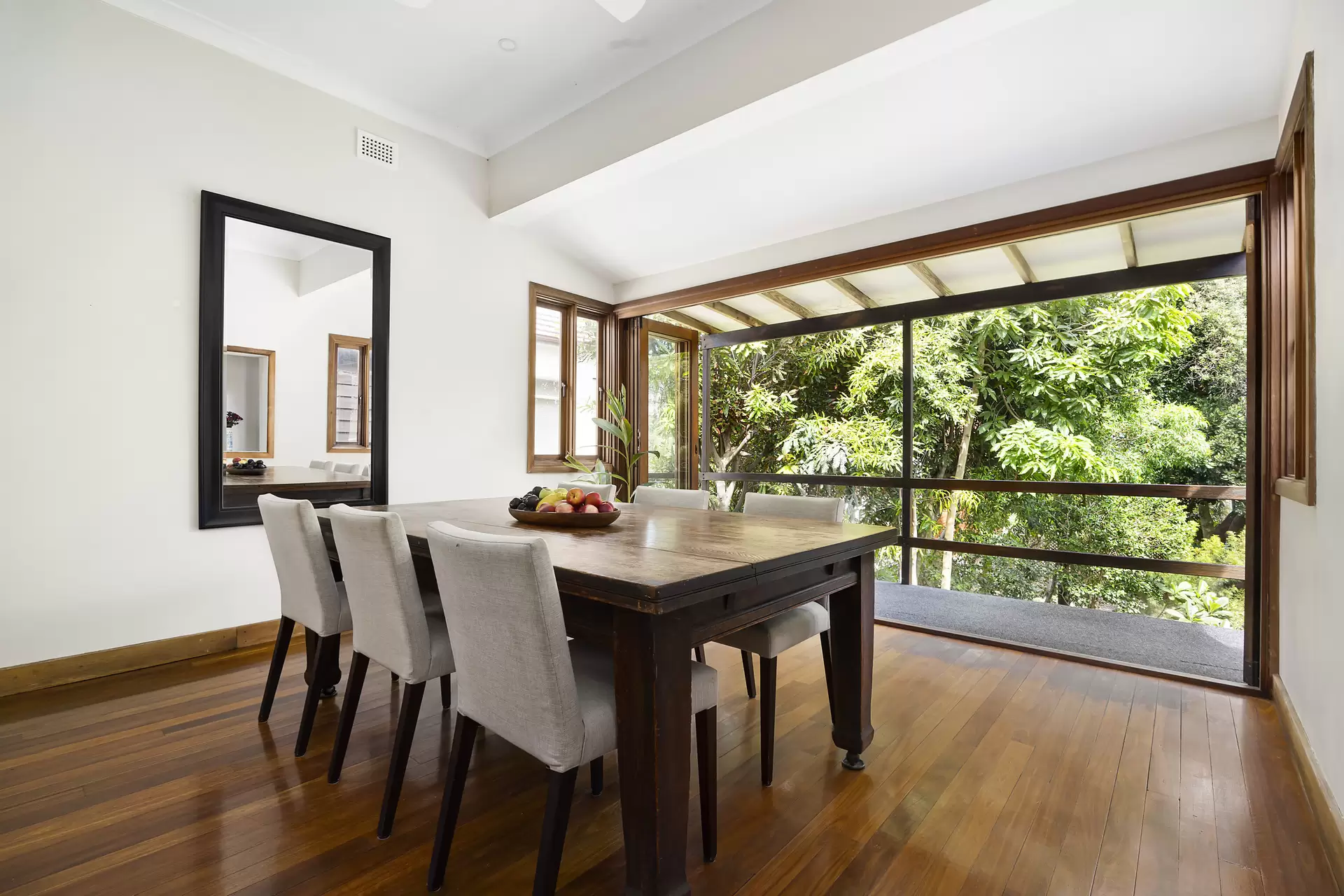 137 Doncaster Avenue, Kensington, Kensington - Thumbnail 2
