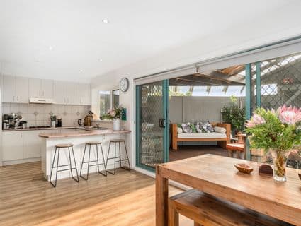 11B Prince Crescent, Seaford, VIC, 3198, Seaford - Thumbnail 2