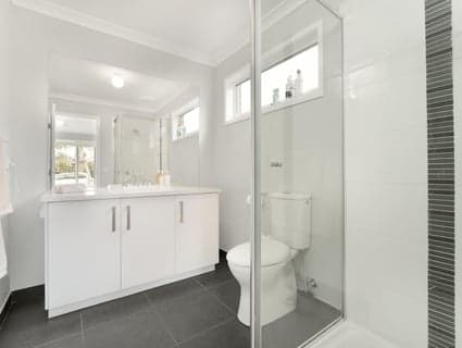 404, Manor Lakes - Thumbnail 5