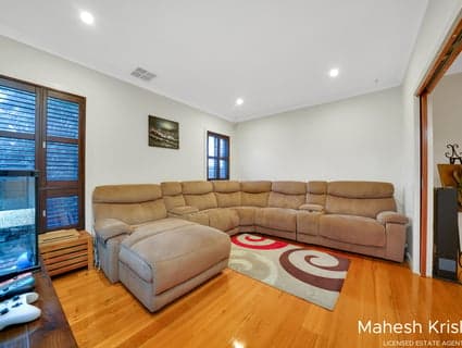 404, Manor Lakes - Thumbnail 7