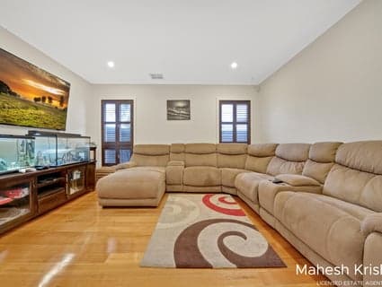 404, Manor Lakes - Thumbnail 8