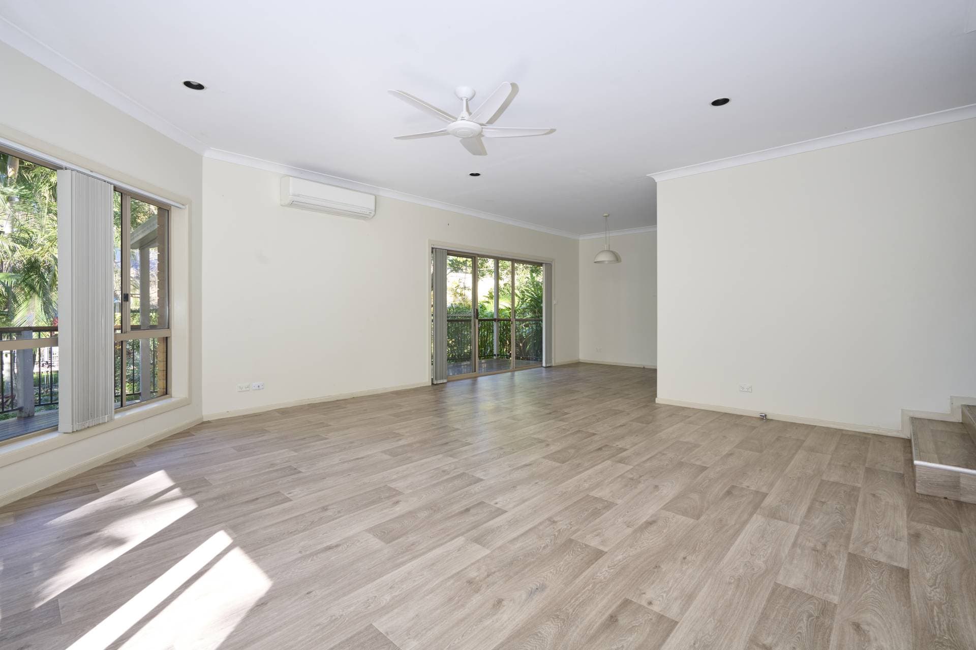 40 James Small Dr, Korora - Thumbnail 5