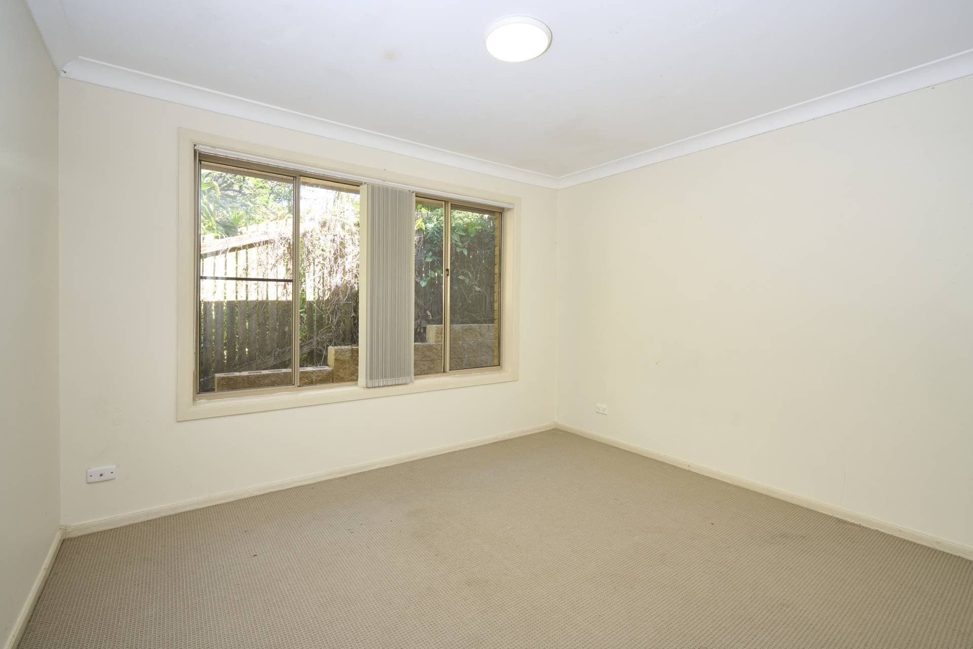 40 James Small Dr, Korora - Thumbnail 8