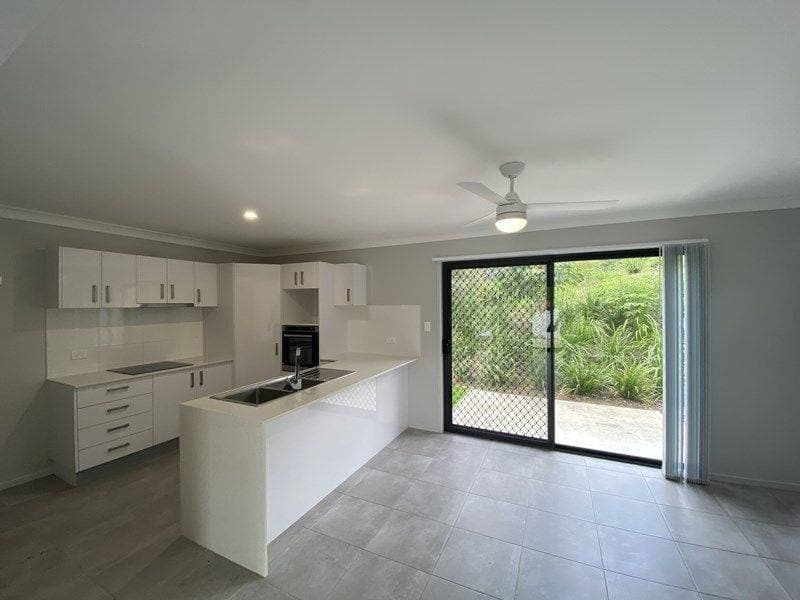 26 Rovere Dr, Coffs Harbour NSW 2450, Coffs Harbour - Thumbnail 2