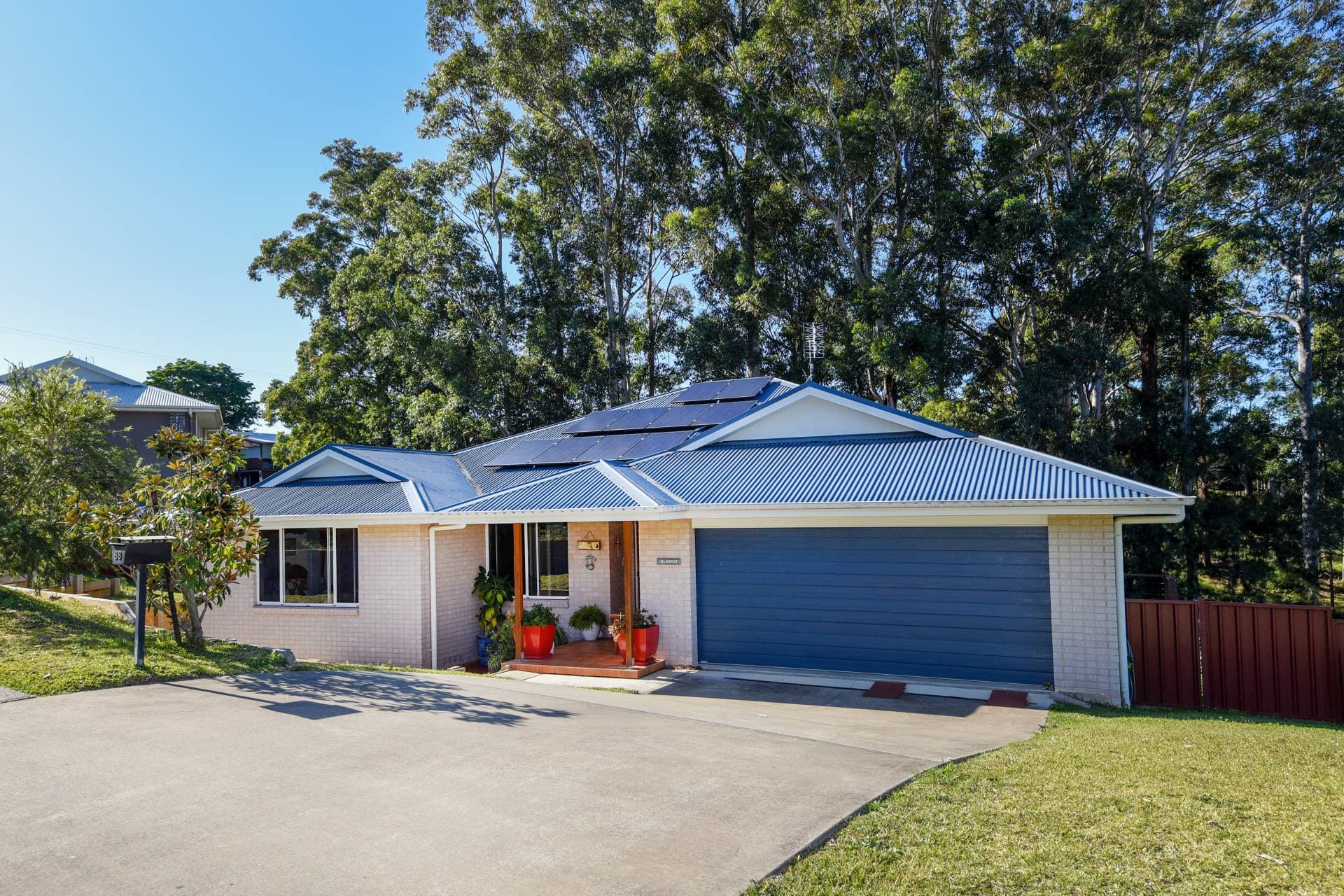 88 Roselands Dr, Coffs Harbour - Thumbnail 2
