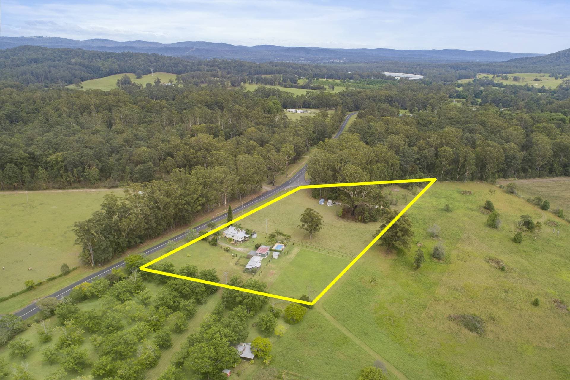1054 Bucca Rd, Bucca - Thumbnail 2
