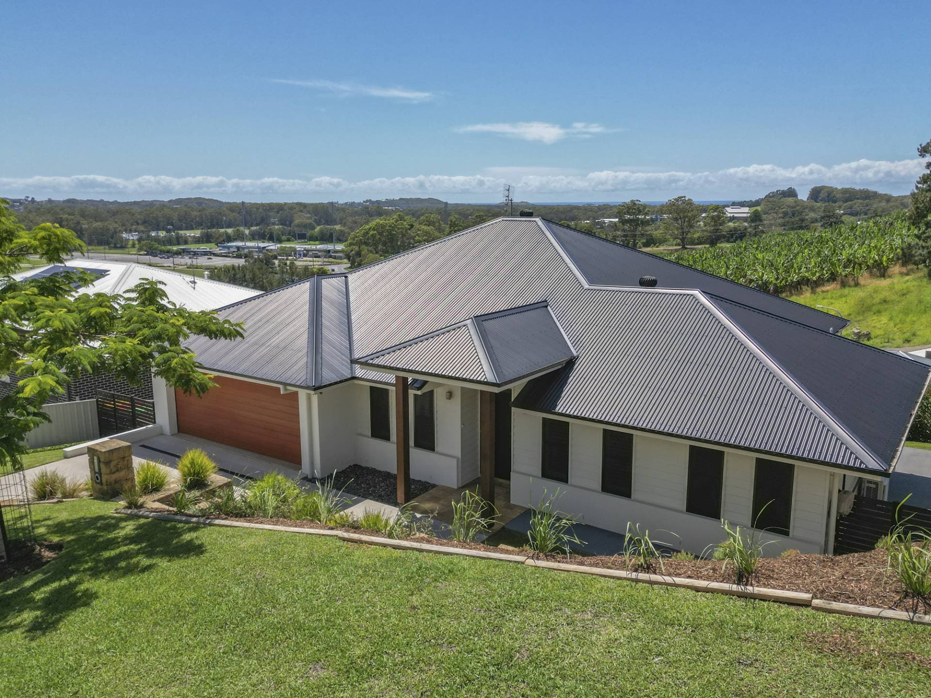 15 Royal Poinciana Way, Coffs Harbour - Thumbnail 4