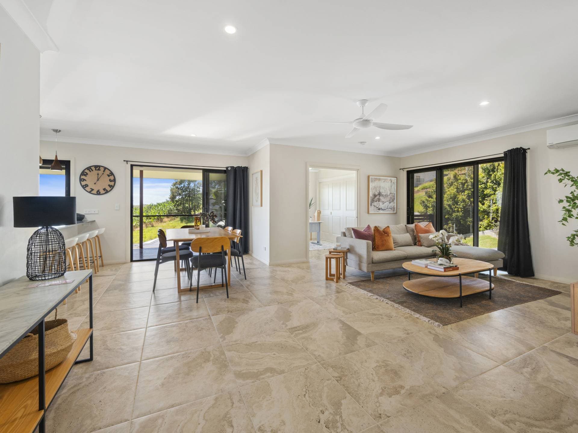 15 Royal Poinciana Way, Coffs Harbour - Thumbnail 8