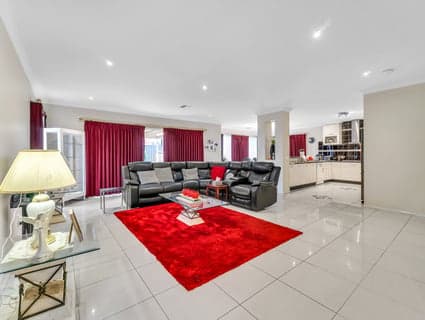 404, Manor Lakes - Thumbnail 8