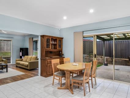 404, Beaconsfield - Thumbnail 4
