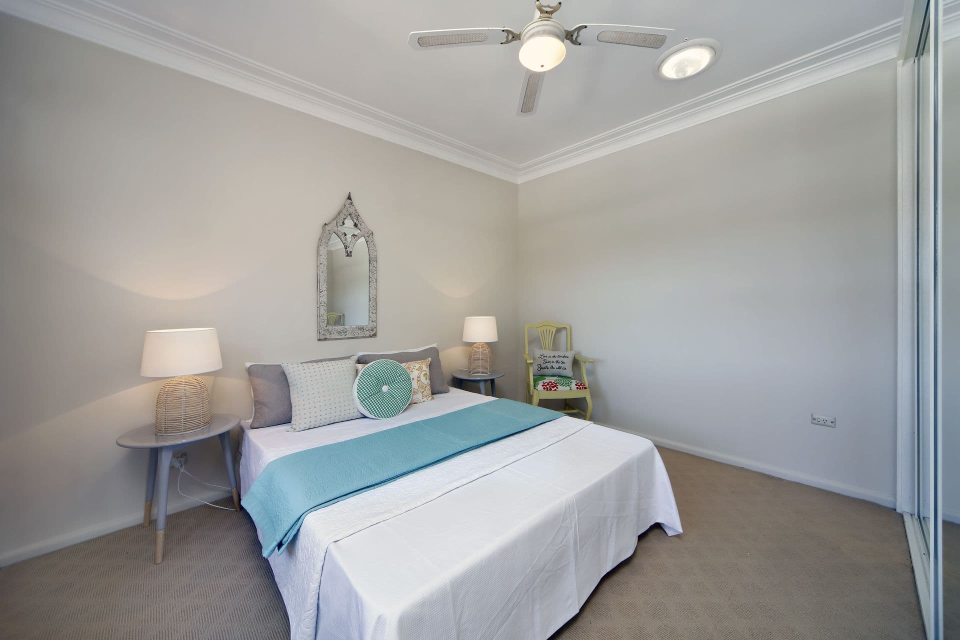 9 Tenth Avenue, Oyster Bay, Oyster Bay - Image 1