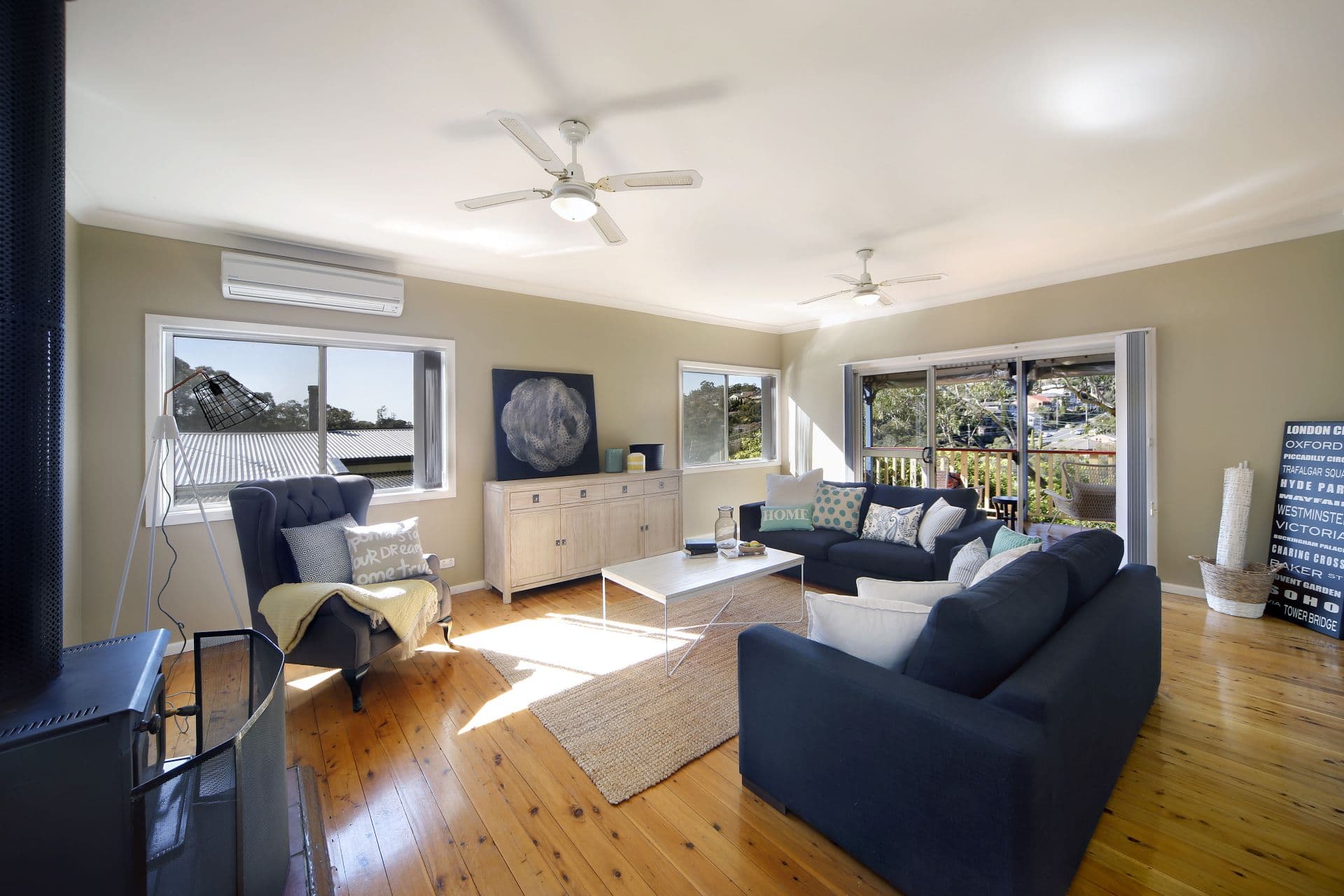 9 Tenth Avenue, Oyster Bay, Oyster Bay - Thumbnail 4
