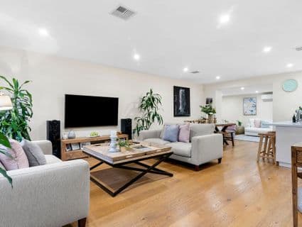 404, Frankston - Thumbnail 4