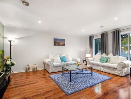 404, Pakenham - Thumbnail 2