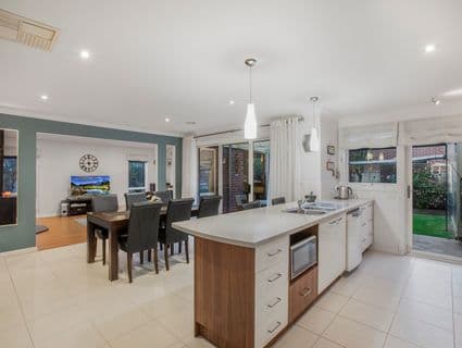 404, Pakenham - Thumbnail 3