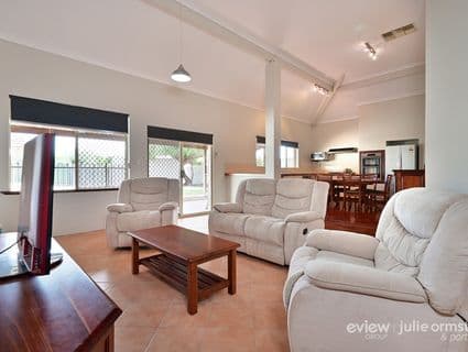 11 Tara Court, Woodvale, WA, 6026, Woodvale - Thumbnail 3