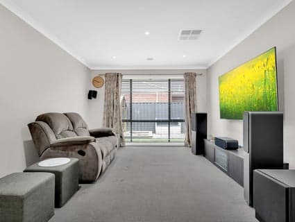 404, Manor Lakes - Thumbnail 7