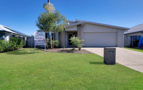 45 Coogee Tce, Blacks Beach, Blacks Beach - Image 1