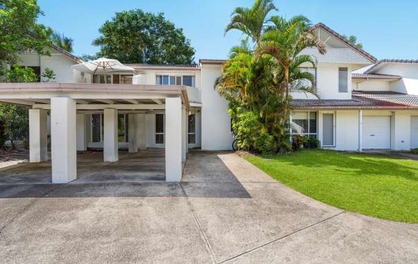 Unit 31, 2 St Kevins Ave, Benowa, 2 St Kevins Ave - Image 1