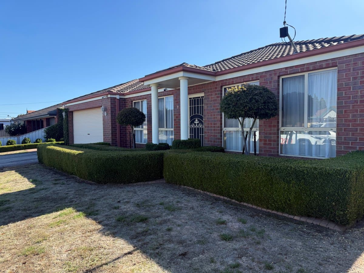 7 Cornwall Street, WENDOUREE VIC 3355, Wendouree - Image 1