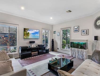 2/4 Bayview Road, Frankston, VIC, 3199, Frankston - Thumbnail 2