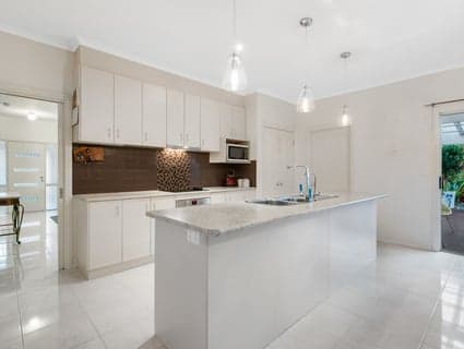 404, Pakenham - Thumbnail 7