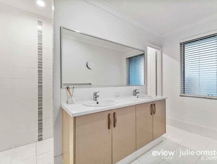 74 O'Mara Boulevard, Iluka, WA, 6028, Iluka - Thumbnail 8