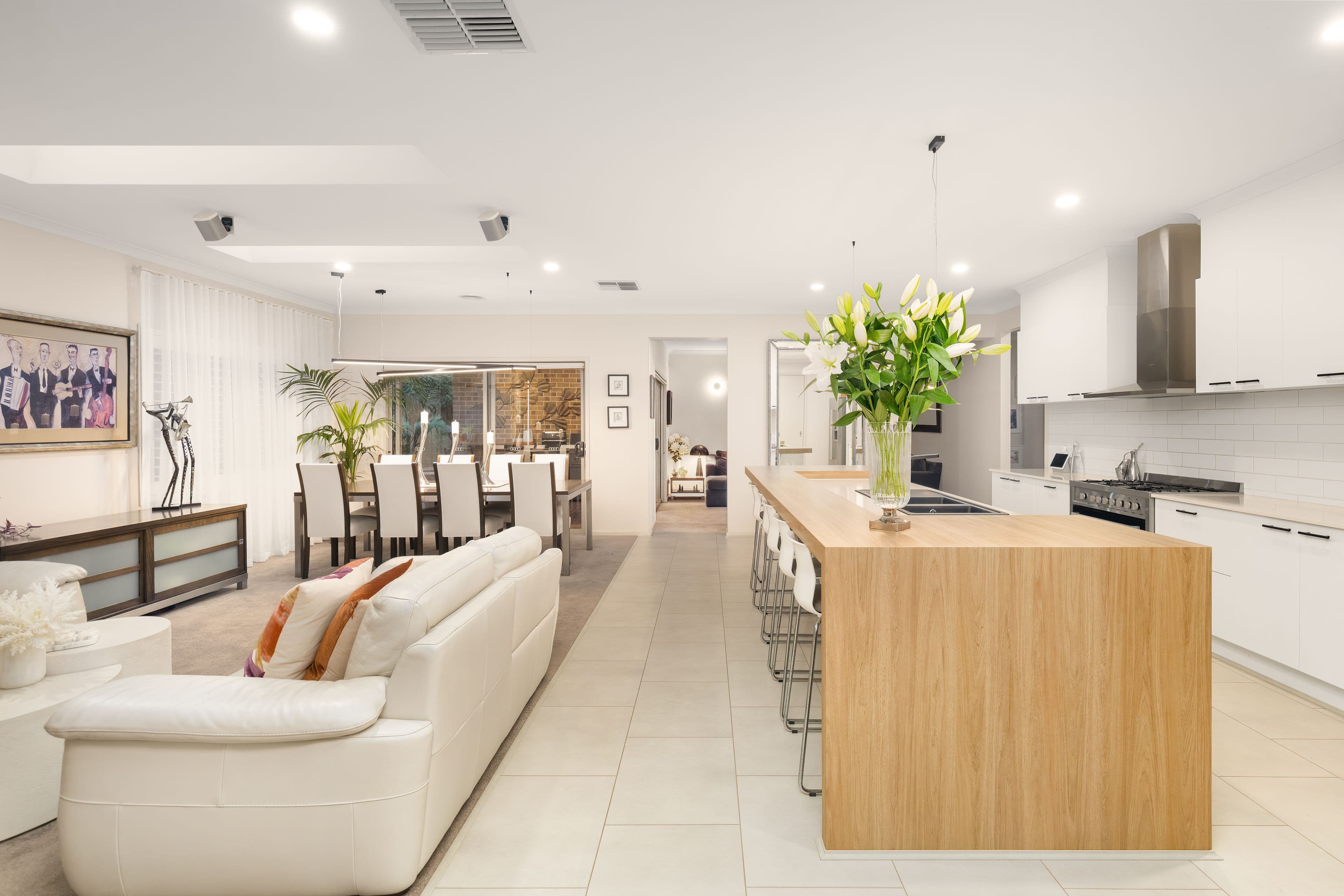 12 Bellington Drive, Alfredton  Victoria  3350, Australia, Alfredton - Thumbnail 2