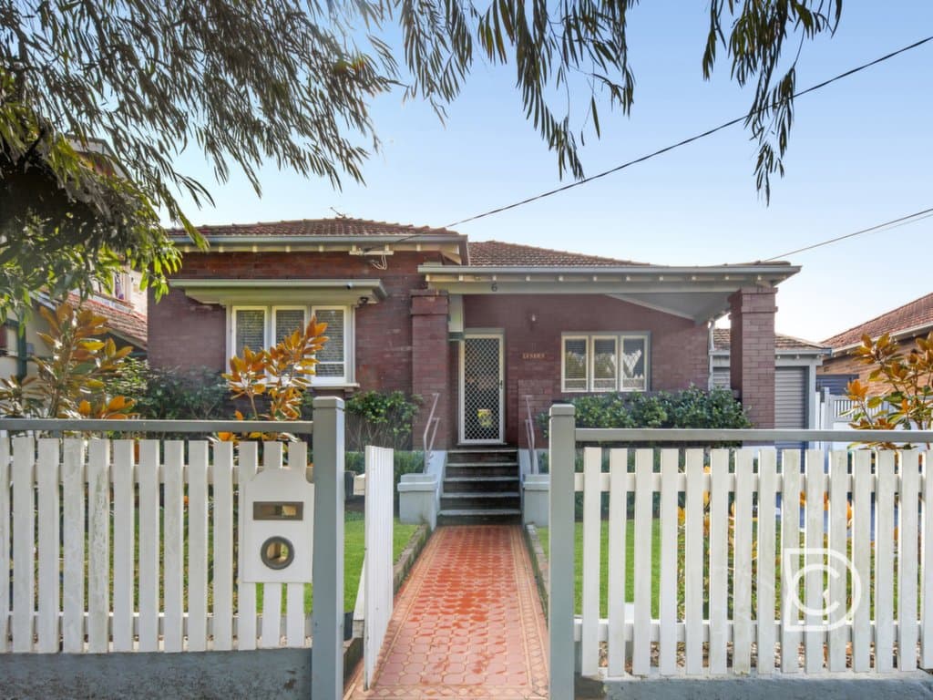 6 Mitchell StreetFive Dock, Five Dock - Image 1