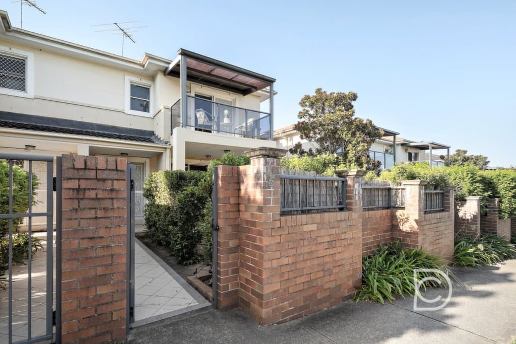 5 Windward Parade, Chiswick, 2046, Chiswick - Image 1