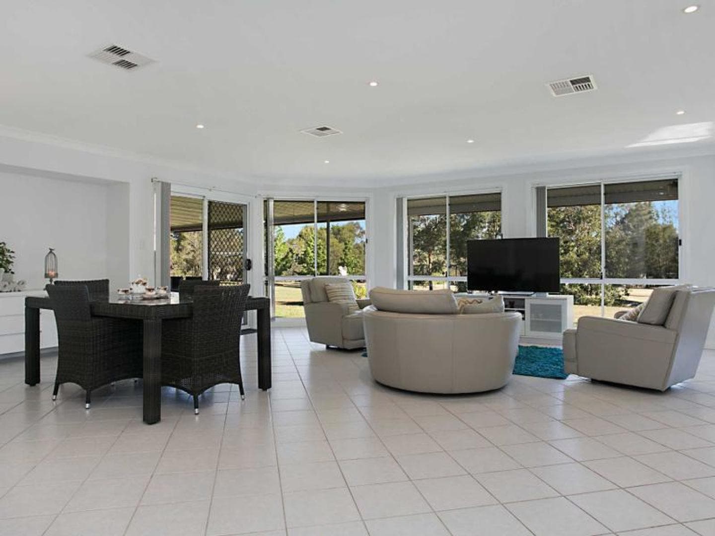 24 Brokenback Road, Branxton, NSW 2335, Branxton - Thumbnail 3