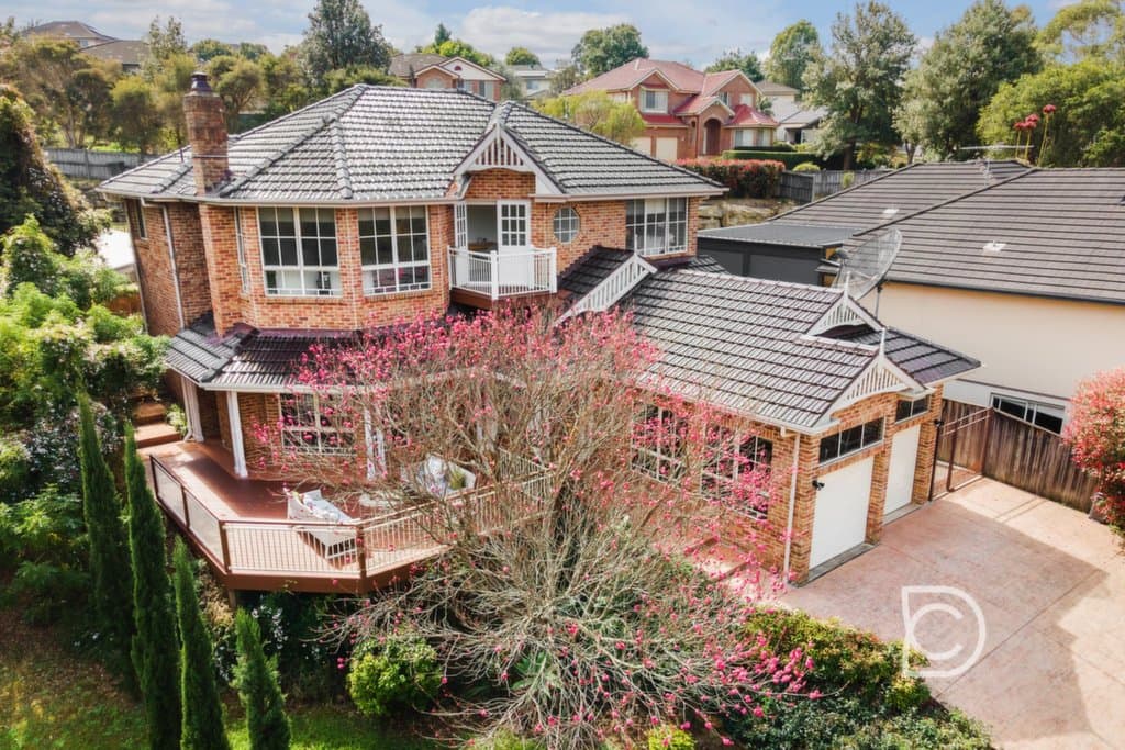 61 Ravensbourne WayDural, Dural - Image 1