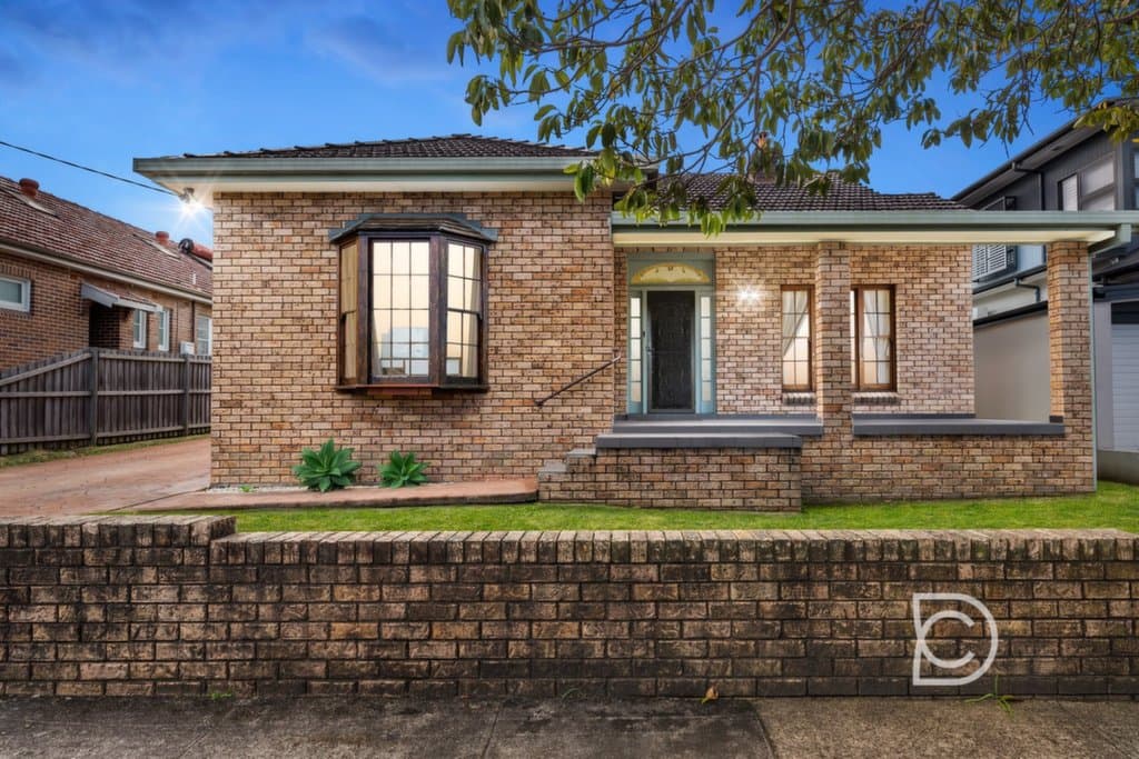 10 Rickard Street, Rodd Point, 2046, Rodd Point - Image 1
