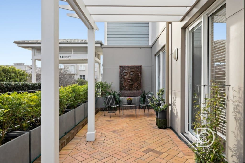11/60 Village DriveBreakfast Point, Breakfast Point - Image 1