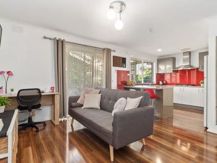 26 Raphael Crescent, Frankston, VIC, 3199, Frankston - Thumbnail 3