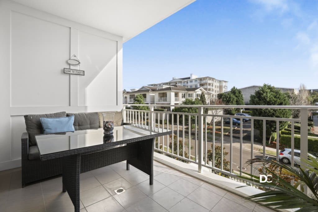 209/17 Woodlands Avenue, Breakfast Point, 2137, Breakfast Point - Image 1