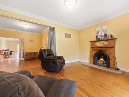 4 Jubilee Avenue, Seaford, VIC, 3198, Seaford - Thumbnail 5