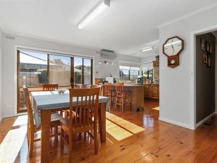 40 Mitchell Street, Seaford, VIC, 3198, Seaford - Thumbnail 5
