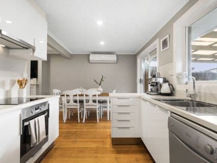 41 Belvedere Road, Seaford, VIC, 3198, Seaford - Thumbnail 4