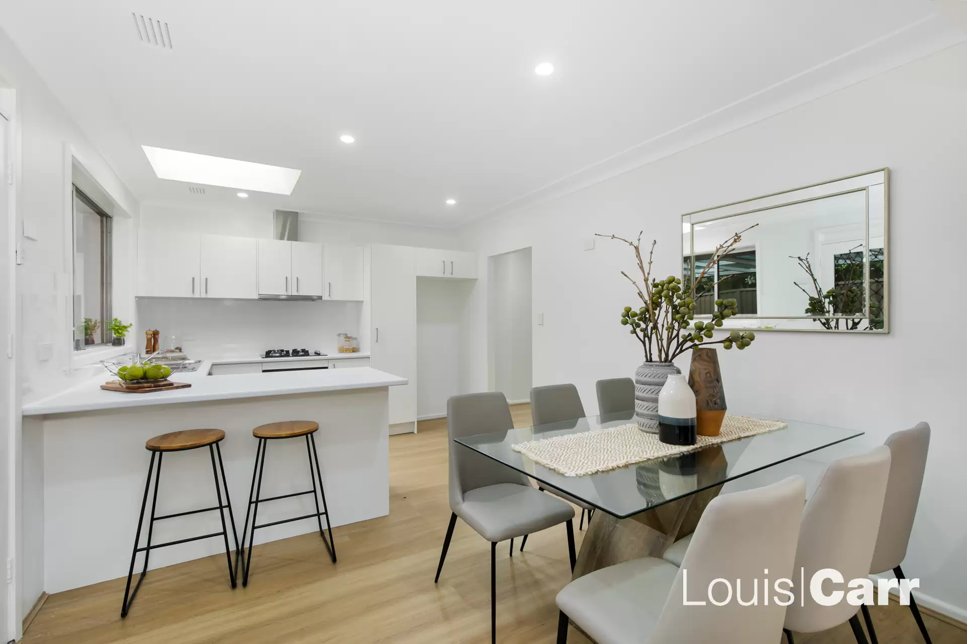 24 Laurence Street, Pennant Hills NSW, Pennant Hills - Thumbnail 2
