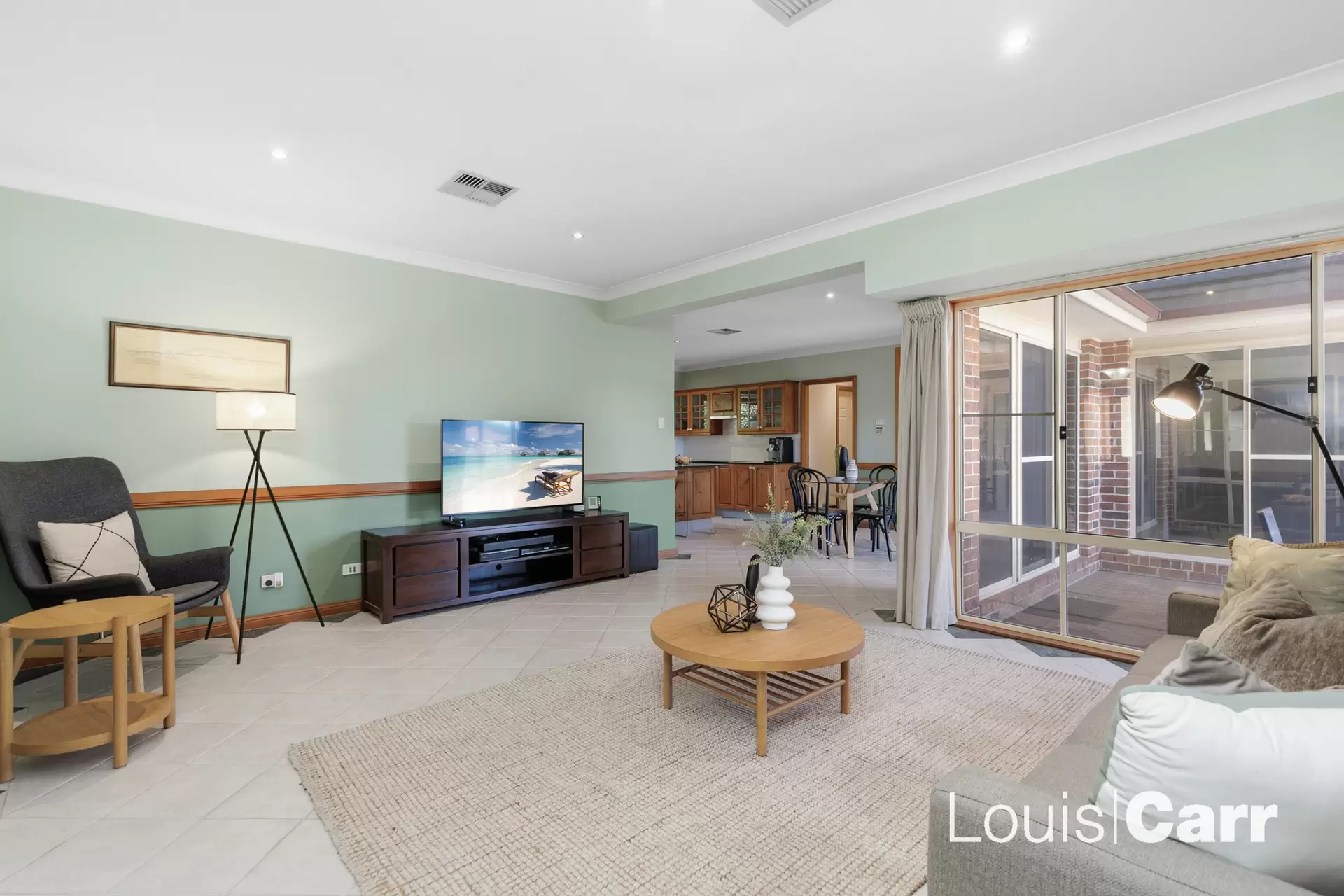 24 Roslyn Place, Cherrybrook NSW, Cherrybrook - Thumbnail 4