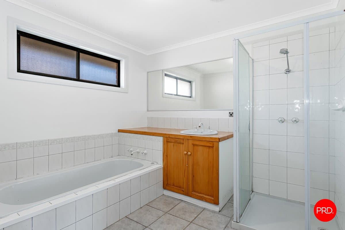 11 Bedford Court, GOLDEN SQUARE VIC 3555, Property Image - Thumbnail 4