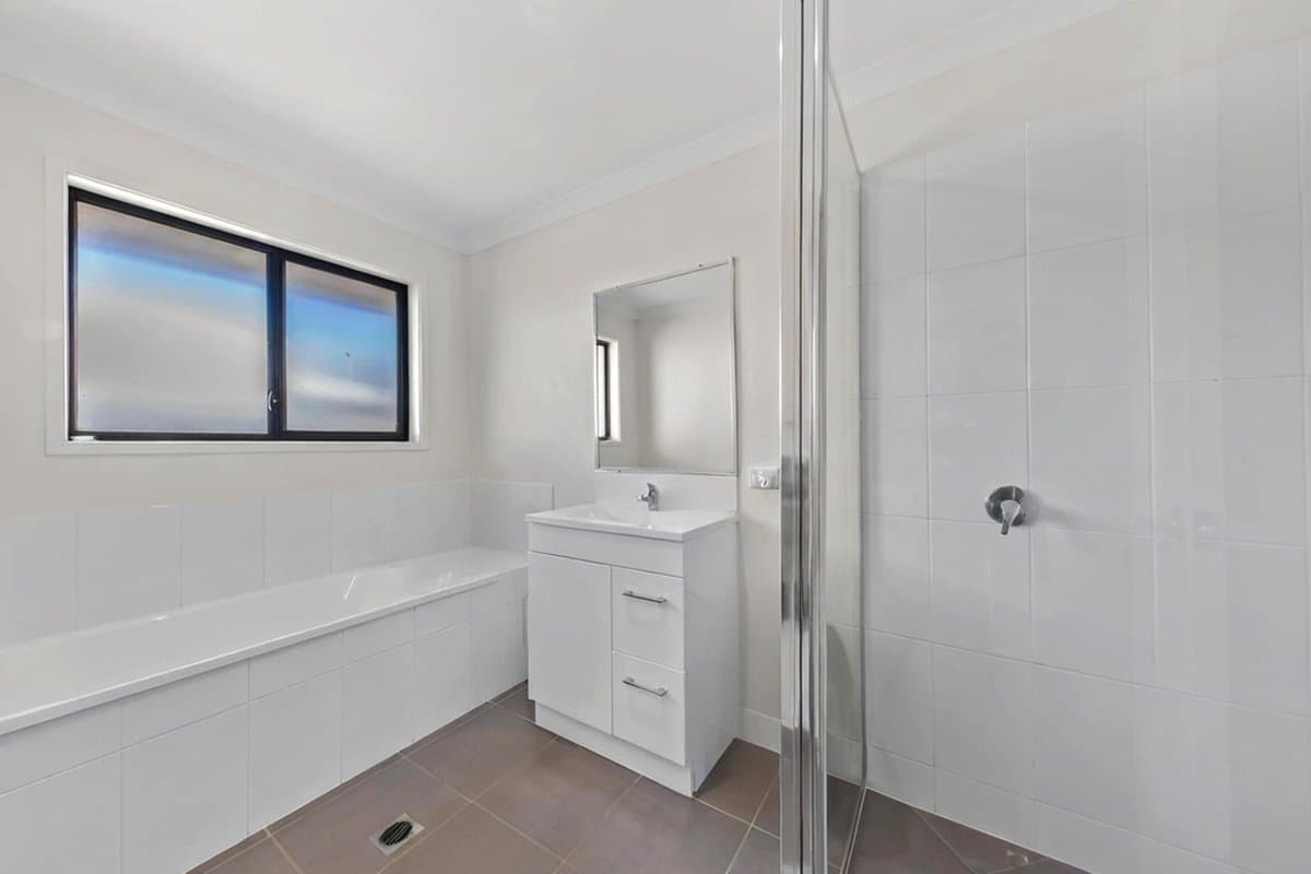 49 Macarthur Drive, CANNONVALE QLD 4802, Cannonvale - Thumbnail 6