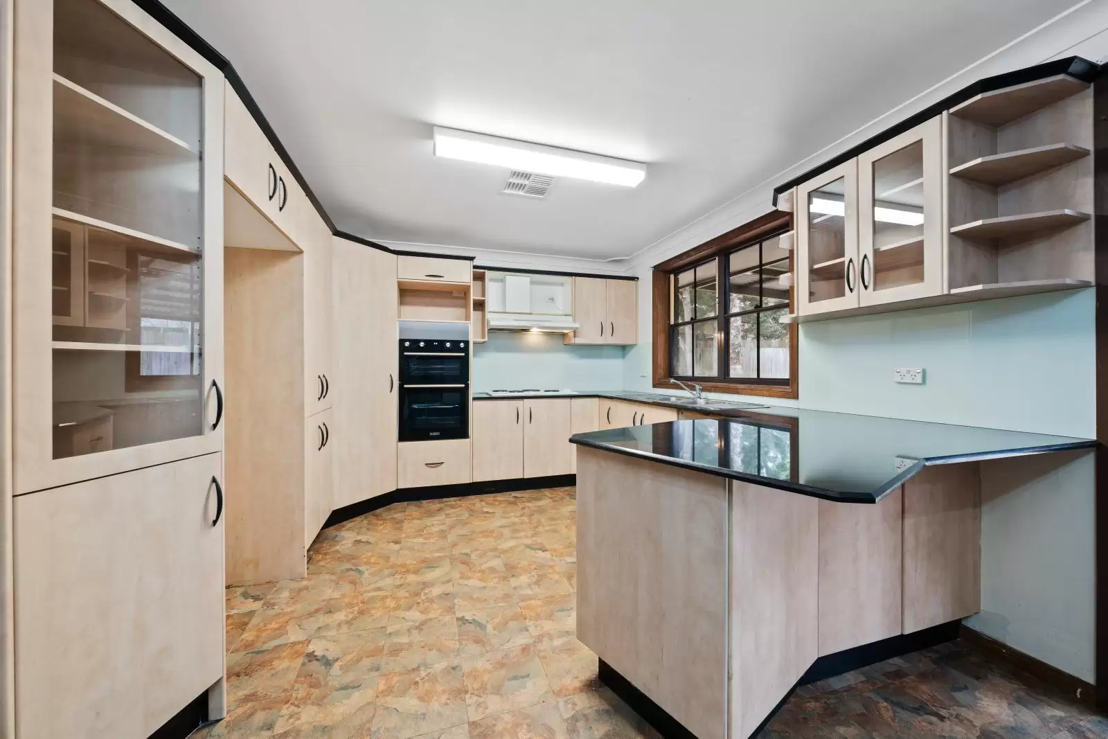125 Showground Road, Castle Hill NSW, Castle Hill - Thumbnail 2