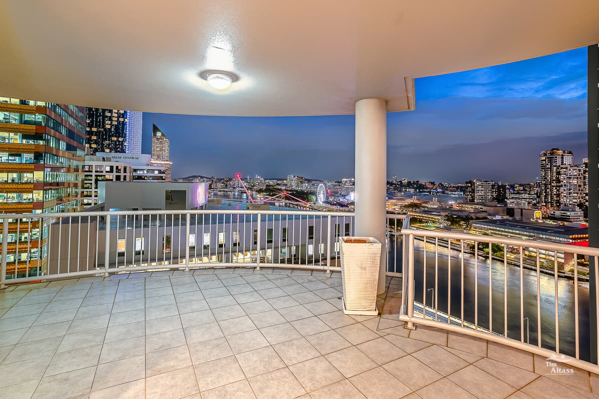 1701/30 Tank Street Brisbane City, Brisbane City - Image 1