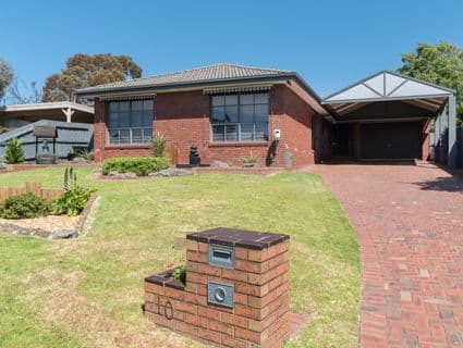 10 Cinerea Glade, Langwarrin, VIC, 3910, Langwarrin - Thumbnail 4