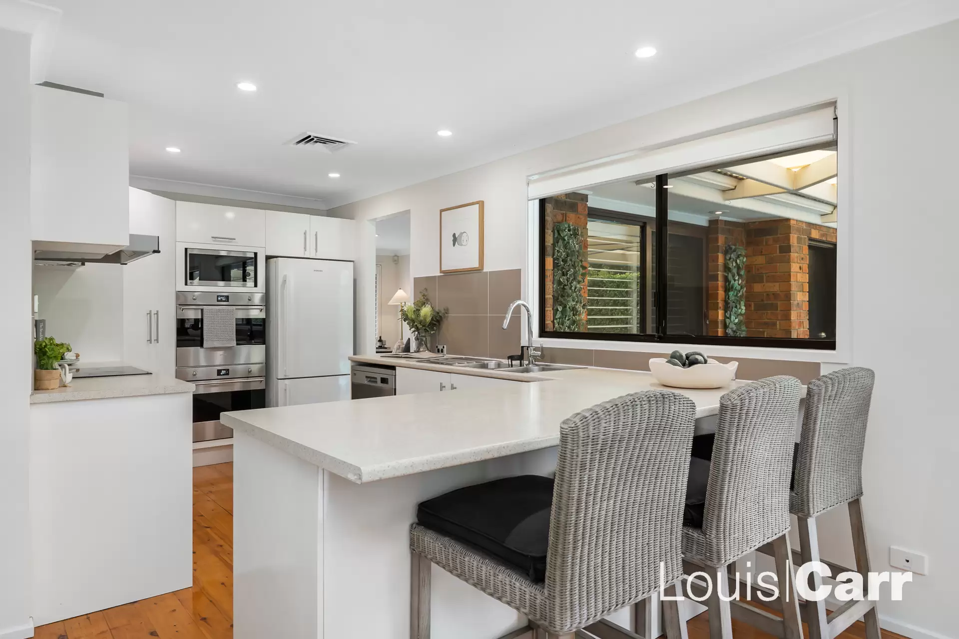 64 Ridgecrop Drive, Castle Hill NSW, Castle Hill - Thumbnail 3