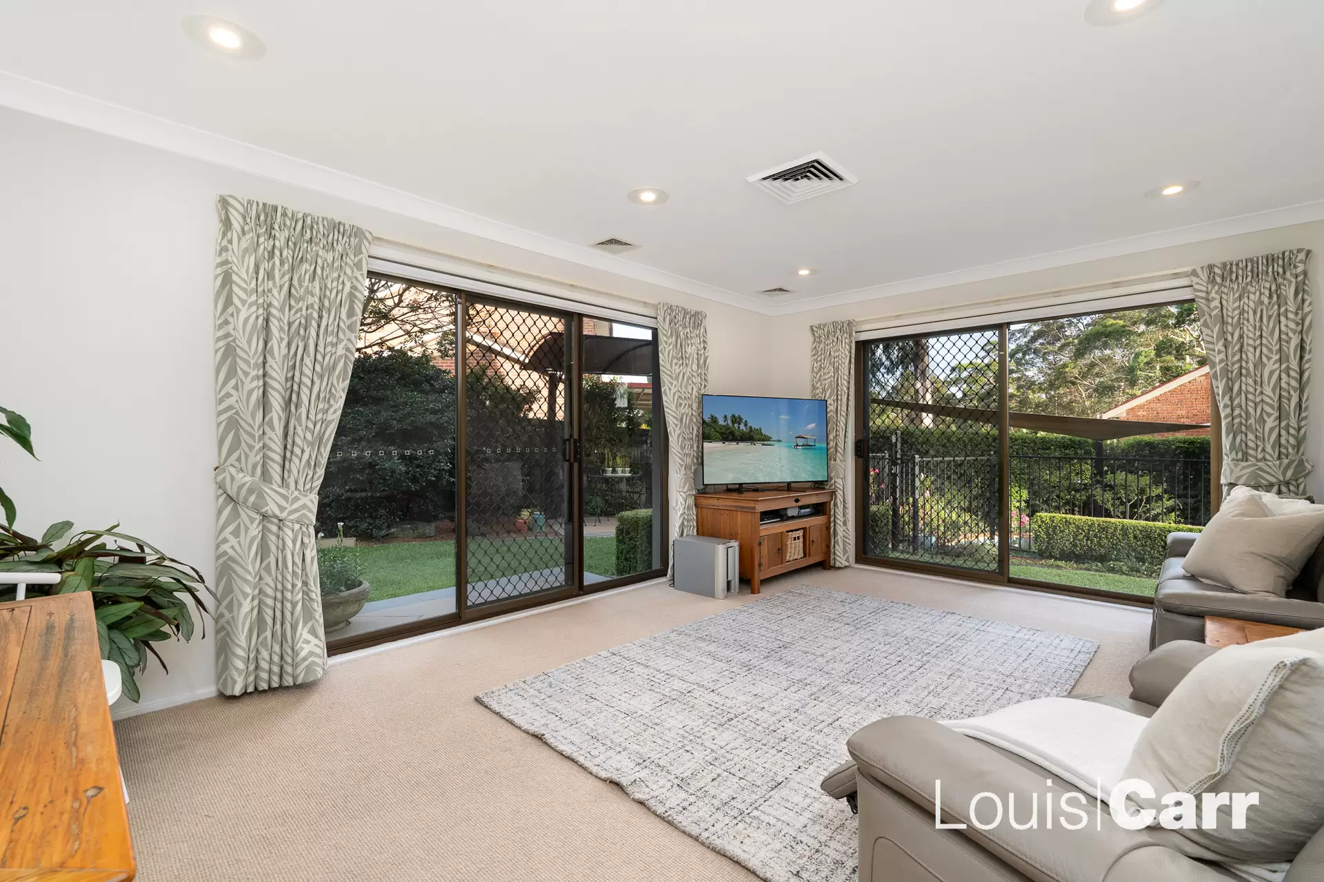 16 Trinity Place, Cherrybrook NSW, Cherrybrook - Thumbnail 5