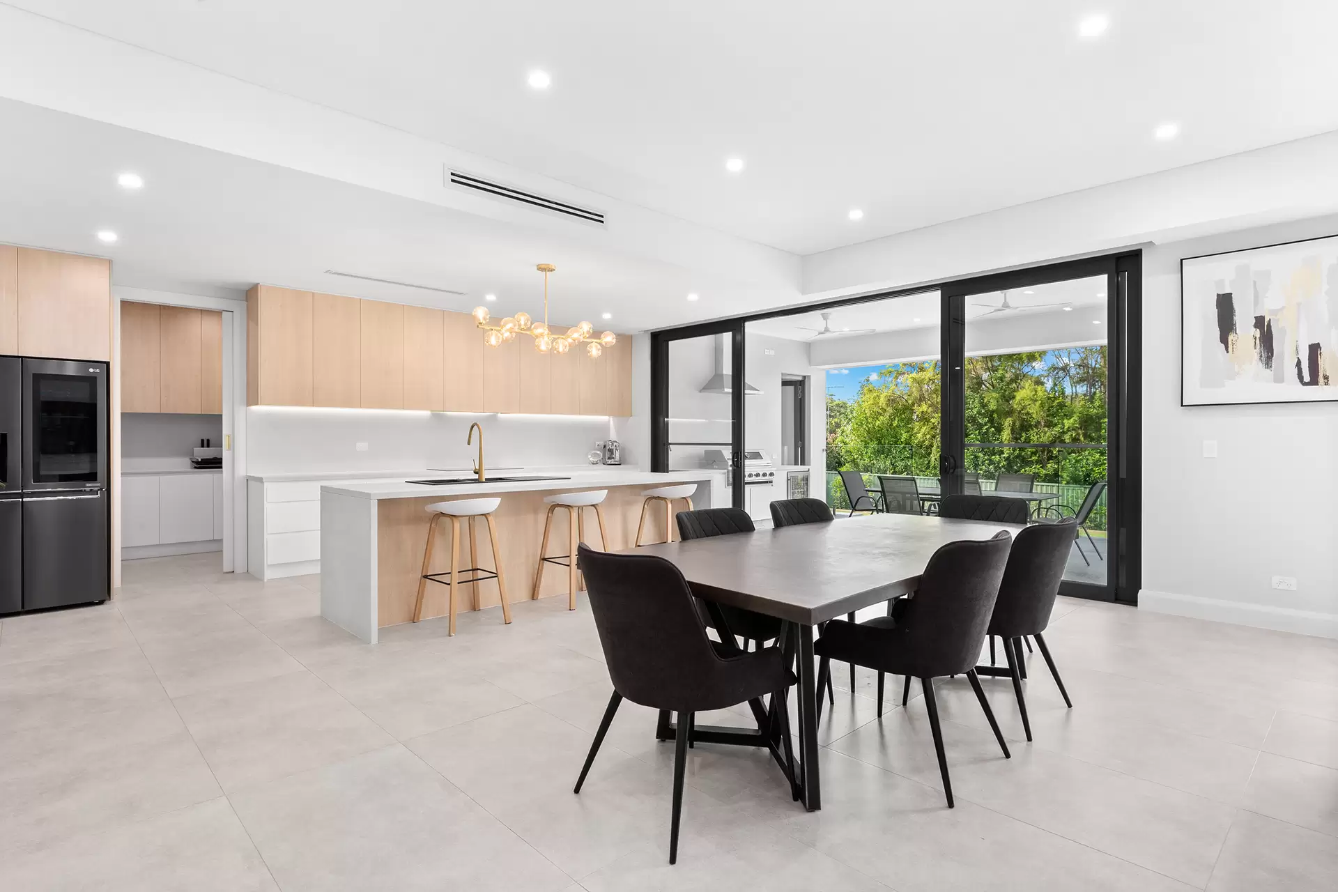 10 Lisa Crescent, Castle Hill NSW, Castle Hill - Thumbnail 5